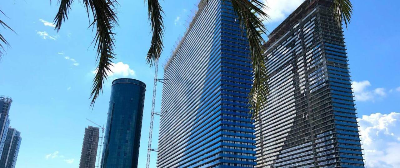 Deluxe Hotel Room In The Heart Of Batumi Orbi City A Block Εξωτερικό φωτογραφία